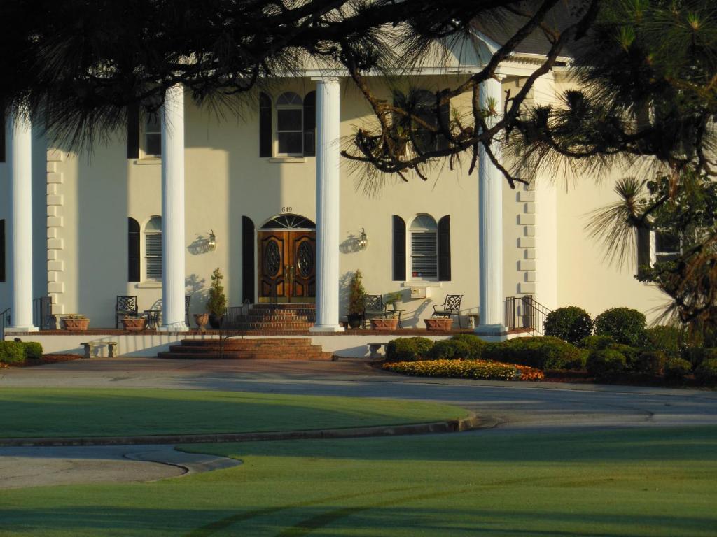 Beau Rivage Golf And Resort Wilmington Exterior foto
